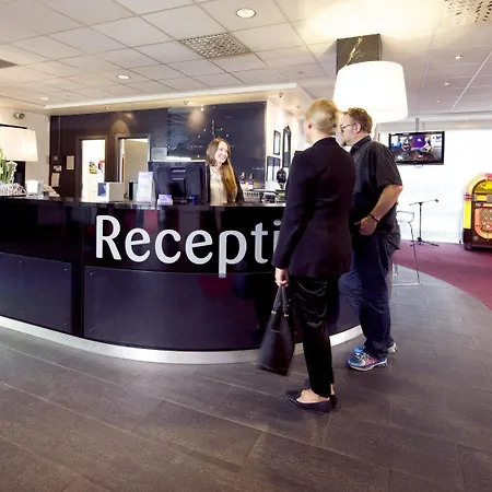 Hotel Grand Olav 4*