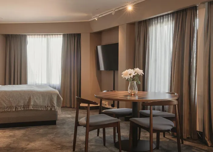 Grand Olav Hotell 4*
