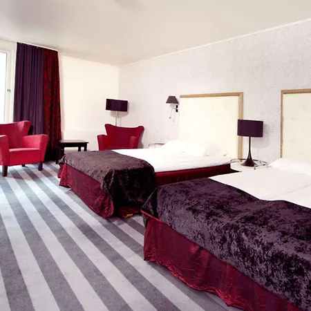 Hotell Grand Olav 4*